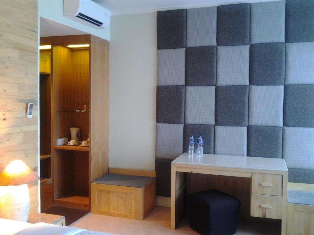 Chara Hotel Bandung Kültér fotó